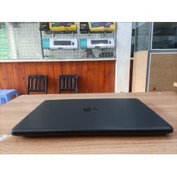 Laptop HP15-DAXX / I3-7020U / RAM 4G / SSD120G / 15.6 HD