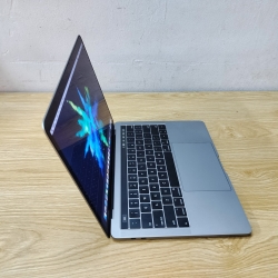 Mac Pro 2017 I5,R8G,512G, VGA Iris1.5G ,13.3 Rentina 2560 X 1600