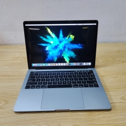 Mac Pro 2017 I5,R8G,512G, VGA Iris1.5G ,13.3 Rentina 2560 X 1600