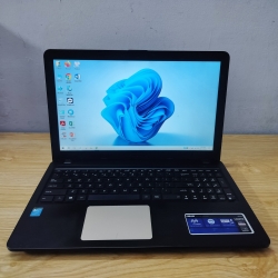 Asus X540L I3-5005U R4G, SSD 120G, GF920M, 15.6